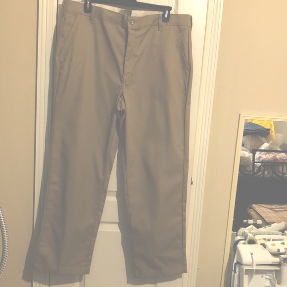 RED KAP Other - NWO TAG RED KAP MEN WORK PANTS. COLOR KAKI .